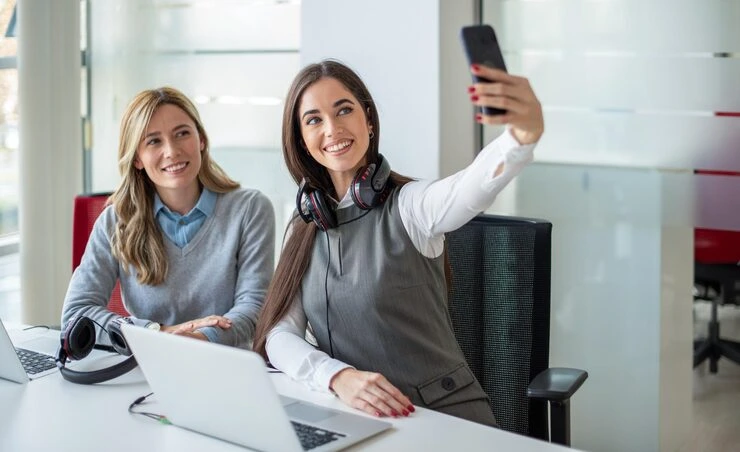 Real-Time Call Transfer to UK Advisors